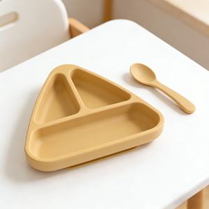 Assiettes en silicone de qualité alimentaire pour bébés et tout-petits, design divisé, sans BPA, écologiques, réutilisables, assiette à dîner pour tout-petits, best-seller - Product Image 4