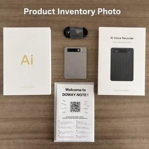 Grabadora <span class=keywords><strong>de</strong></span> Voz Magnética con IA Q1 <span class=keywords><strong>de</strong></span> Fábrica, 64 GB, Logotipo Personalizado, Grabación <span class=keywords><strong>de</strong></span> Llamadas Telefónicas MagSafe, ChatGPT 4o, 80 Idiomas, Digital, Nueva - Product Image 2