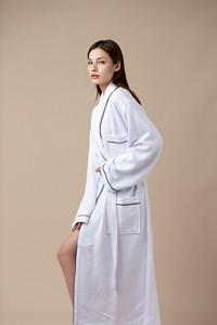 Hotel Luxury Waffle <strong>Robe</strong> 100% Cotton Bath <strong>Robe</strong> Unisex Bathrobe <strong>Custom</strong> Logo Solid Pattern Size XL White