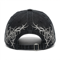 Casquette de baseball gothique en argent métallisé brodé, effet vieilli, pour hommes et femmes, streetwear, hip hop, esthétique sombre, casquette noire de haute qualité