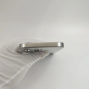 ชิป A17ไทเทเนียมสีขาว5G สำหรับรหัส<span class=keywords><strong>15</strong></span> <span class=keywords><strong>PRO</strong></span> <span class=keywords><strong>MAX</strong></span> <span class=keywords><strong>128GB</strong></span> ปลดล็อกใช้แล้ว - Product Image 4