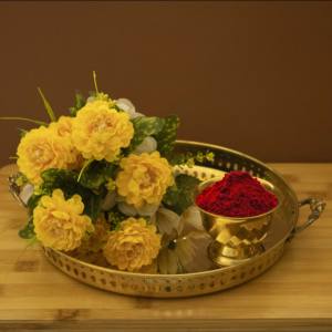 Plato de latón artesanal de primera calidad para decoración elegante del hogar, decoración festiva, rituales de boda, ceremonias de pooja y regalos. - Product Image 5