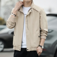 Veste décontractée pour homme vert olive à col montant et fermeture éclair, manteau élégant avec poches obliques et détails à boutons-pression