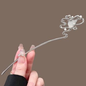 กิ๊บติดผมรูปน้ำเต้าหยกเมฆมงคลประดับมูนสโตนสไตล์จีนสำหรับสาวๆ - Product Image 6