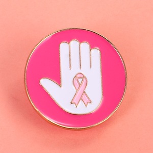 Pin <span class=keywords><strong>de</strong></span> solapa <span class=keywords><strong>de</strong></span> metal esmaltado rosa <span class=keywords><strong>de</strong></span> aleación, <span class=keywords><strong>de</strong></span> lujo, con diseño <span class=keywords><strong>de</strong></span> mariposa y corazón, insignia decorativa para la concienciación sobre el cáncer <span class=keywords><strong>de</strong></span> <span class=keywords><strong>mama</strong></span>, con cinta, al por mayor - Product Image 5