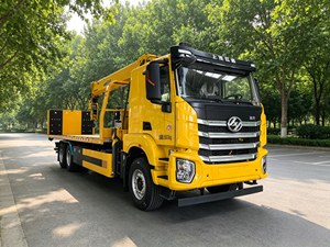 Nouveau camion de sauvetage poids lourd SAIC Hongyan 6x4 diesel à plateau extensible avec grue rotative à 360° et treuil central pour le sauvetage routier et le <span class=keywords><strong>remorquage</strong></span> - Product Image 3
