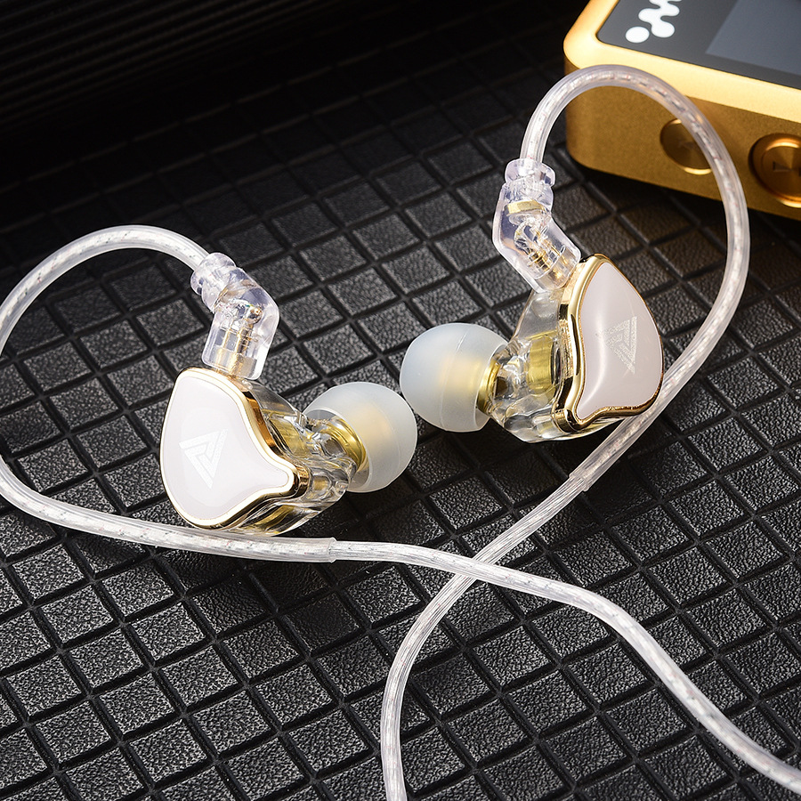 イヤホン Qkz Zxd フラッグシップ インイヤー有線イヤホン IPX-4 防水 3.5mm