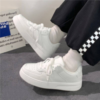 Baskets blanches à lacets 2026, à semelle épaisse et plate, confortables, décontractées, pour femme, style designer, pour l'été