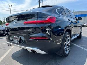 ราคาดีที่สุด รถมือสองปี 2020 BMW X4 AWD Drive30i 4 ประตู เบาะหนังสีเข้ม ACC Sports Activity Coupe เกียร์อัตโนมัติ หลังคาซันรูฟ ขาย - Product Image 3