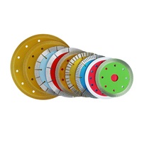 Meule ultra-mince de 105mm noir rouge de haute qualité, avec une dureté élevée, adaptée aux meuleuses d'angle et aux machines à marbre.