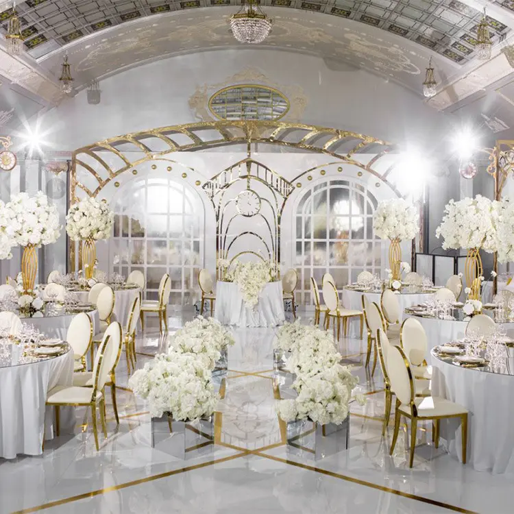 Venta caliente silla apilable blanca y dorada pu cuero terciopelo espalda redonda Acero inoxidable Hotel banquete evento boda silla