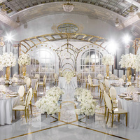 Chaise empilable blanche et or en cuir PU et velours, dossier rond, acier inoxydable, pour hôtel, banquet, événement, mariage - Vente chaude