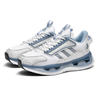 Chaussures de sport en maille d'été haut de gamme pour hommes, à lacets, respirantes, absorbant les chocs, semelle épaisse pour la marche et la course.