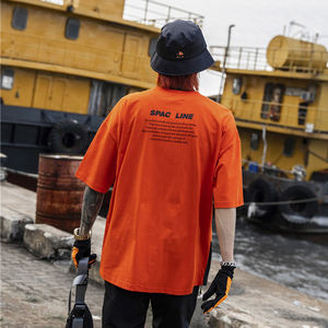 T-Shirt a <span class=keywords><strong>mezza</strong></span> <span class=keywords><strong>manica</strong></span> da uomo stile Street Hip Hop all'ingrosso su misura con tasca - Product Image 3