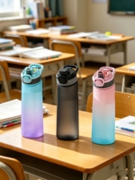 Joli ensemble de gobelets d'eau sains sans BPA avec technologie anti-odeur et options de parfum, bouteille pour le bureau, l'école, la maison, la randonnée, la salle de sport