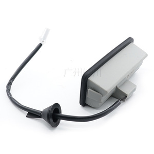 Interruptor de Apertura de Maletero 3M51-19B514-AC para Ford Focus, Gris, ABS, Pieza Nueva - Product Image 1