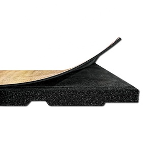 Tapis de sol en PVC et caoutchouc de style moderne à effet bois pour sols intérieurs et sols de fitness pour salles de sport - Product Image 1