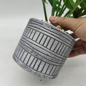 Ensemble de fleurs d'<span class=keywords><strong>orchidée</strong></span> artificielles en céramique émaillée de conception européenne en gros pour la maison, le centre commercial, le jardin, utilisation au sol, emballé en carton - Product Image 4