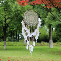 Grand attrape-rêves bohème en plumes, tapisserie murale écologique, décoration murale artisanale en plumes, cadeau pour la décoration intérieure, anniversaire