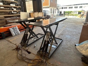 Elevador de tijera de elevación media <span class=keywords><strong>4T</strong></span>, capacidad de elevación de 4000Kg, elevador de tijera hidráulico de doble cilindro - Product Image 6