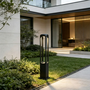 Lampe de cour électrique personnalisée IP65 à LED, lumineuse sur quatre côtés, en aluminium, avec poteau, pour garage et usage extérieur - Product Image 6