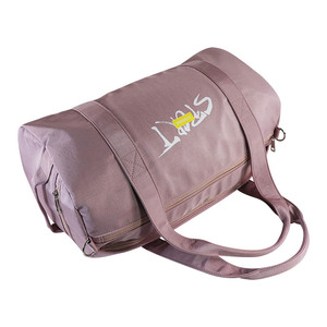 Sac de sport en nylon imperméable de haute qualité, personnalisé pour femme, durable, pour voyage en extérieur, sac de week-end tendance, sac de yoga à fermeture éclair avec lettres - Product Image 4