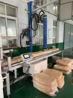 Composé de caoutchouc flexible haute performance, résistant à l'usure et à l'huile, pour les rouleaux de convoyeurs, les protections anti-poussière, mélange NBR PVC