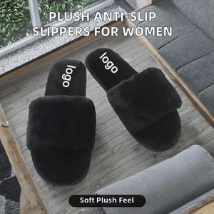 Chaussons ouverts en peluche chaude pour femmes, nouveau style automne-hiver, antidérapants, semelle souple, couleur unie, design croisé - Product Image 2