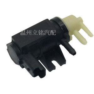 Vanne solénoïde de commande de suralimentation Ford Fiesta Turbo CM5G-9F490-AA FL3E-9E882-BA - Product Image 1