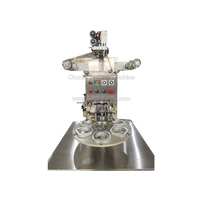 Machine de scellage rotative semi-automatique à film en rouleau pour le beurre de cacahuète, la confiture, le remplissage de fruits, la machine d'emballage alimentaire