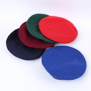 Béret d'<span class=keywords><strong>hiver</strong></span> en laine personnalisé avec logo, pour hommes et femmes, design carré amincissant pour le visage, idéal pour les agents de sécurité en extérieur - Product Image 2