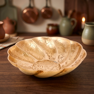 Assiette décorative en métal en forme de fleur, motif végétal gravé à la main, design traditionnel chinois - Product Image 4