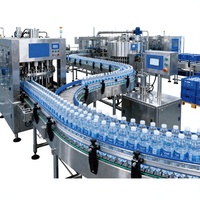 Ligne de production de remplissage d'eau en bouteilles en plastique pour boissons, automatique, 600 BPH, 5 gallons, contrôlée par PLC, avec économie d'énergie