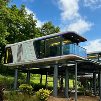 Cabine capsule spatiale de 38 m² avec balcon, pod modulaire entièrement équipé pour la location de vacances en glamping, les stations balnéaires ou les zones panoramiques