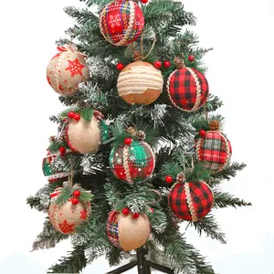 गर्म बिकने वाला कपड़ा बॉल बॉल काला और सफेद लाल प्लेड 8 सेमी 24 पीसीएस क्रिसमस ट्री सजावट क्रिसमस बॉल फोम लटका हुआ