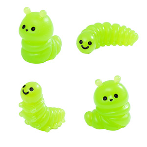Lindas Mini Figuras de Resina de Oruga, Pequeños Adornos de Insectos de Resina para Jardín de Hadas, Casa de Muñecas, Bonsái y Decoración de Escritorio - Product Image 5