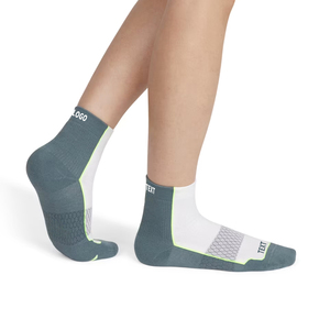 Empaquetado gratis Muestra gratis Logotipo personalizado <span class=keywords><strong>Calcetines</strong></span> para correr Hombres Mujeres <span class=keywords><strong>Calcetines</strong></span> deportivos Diseño personalizado Media pantorrilla <span class=keywords><strong>Calcetines</strong></span> deportivos cuartos - Product Image 5