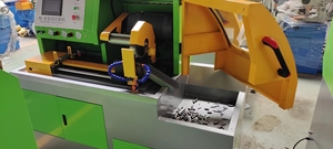 Chất Lượng Cao Và Vẻ Đẹp Tốt 10Mm Micro Ống Thiết Bị Cắt CNC Hoàn toàn Tự Động Máy Cắt Ống - Product Image 4