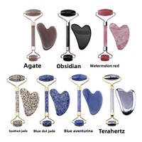 Masseur facial à double tête en quartz rose en forme de cœur, prêt pour l'exportation, ensemble domestique Gua Sha stimulant les fascias oculaires