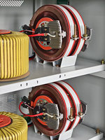 Régulateur de tension automatique triphasé AC SVC 50KVA 80KVA 100KVA, stabilisateur de tension à servomoteur haute précision à balais de charbon, modèle TNS