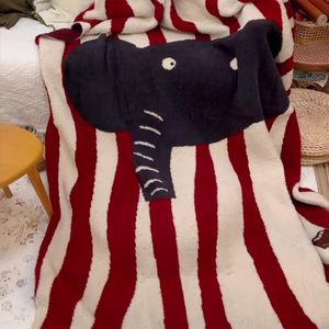 Manta de Franela con Estampado de Elefantes y Rayas Rojas y Blancas, Manta para Aire Acondicionado, Manta para Sofá, Manta Personalizada, Decoración del Hogar, Directo de Fábrica - Product Image 3