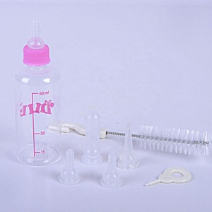 Biberón Portátil de Silicona Suave y Seguro de 60 ml para Alimentar Mascotas con Leche o Agua, para Cachorros y Gatitos Recién Nacidos - Product Image 3