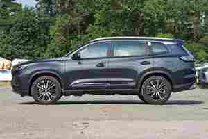 SUV Chery Tiggo 8 Plus 5 places d'occasion à vendre - Product Image 4
