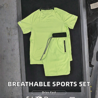 Ensemble de sport pour homme en polyester respirant à séchage rapide, col rond, manches courtes, élastique, anti-humidité, vente en gros pour l'été