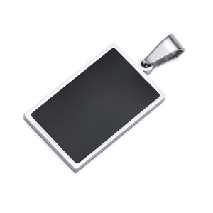 สร้อยคอจี้สี่เหลี่ยมเคลือบเงาสแตนเลสสตีลขายส่ง - Product Image 3