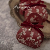 Boîte en carton blanche pour invités Boîte d'emballage cadeau Fleur française et oiseau Boîte à bonbons portable pour mariage avec ruban et perles