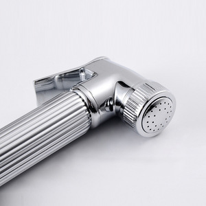 LIRLEE Bidet WC Shattaf en alliage de zinc chromé de haute qualité, à sortie d'eau unique, argenté, économiseur d'eau, avec filtre - Product Image 5