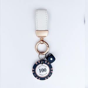 Chaveiro de Ficha de Poker com Formato de Dado para Casais, Pingente de Bolsa ou Mochila, Presente de Amuleto da Sorte, Acessório de Metal em Liga de Zinco - Product Image 6