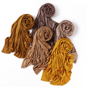 Hijab musulman pour femmes de haute qualité en gros, coton jersey respirant de qualité supérieure pour l'été - Product Image 4