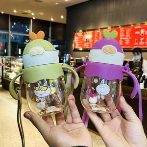 Bébé bébé mignon bébé apprenant à boire de l'eau avec embout buccal bouteille <span class=keywords><strong>d</strong></span>'eau portable avec poignée et sangle - Product Image 4